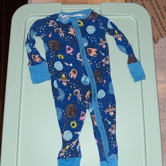 Little Sleepies Other - VGUC Little Sleepies space print 6-12 months